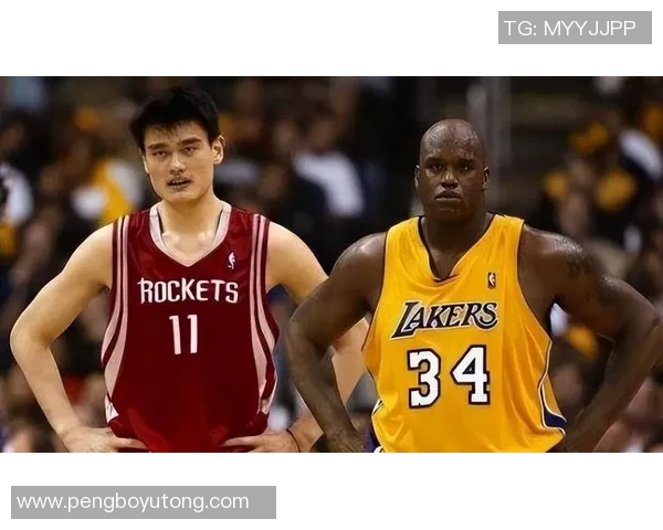 姚明与国际篮球巨星的亲密握手瞬间展现友谊与体育精神