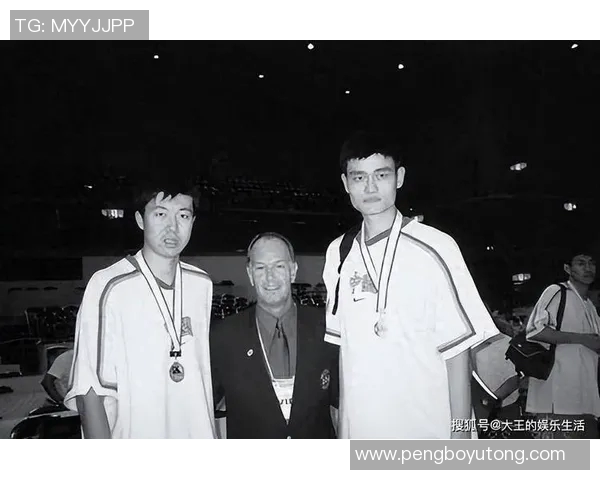 姚明从默默无闻到篮球巨星的艰辛奋斗历程与人生启示